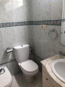 Kúpeľňa v ubytovaní Apartamentos Puerta del Sol