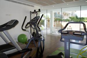The fitness centre and/or fitness facilities at Hotel Miramar Mallorca