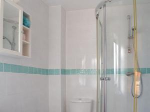 A bathroom at Bowford Cottage 