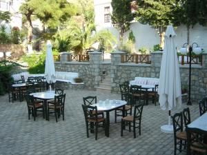 Restaurace v ubytování Oasis Hotel