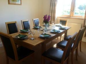 A restaurant or other place to eat at Trien Lodge 