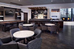 Sohvabaar või baar majutusasutuses Hyatt Place Poughkeepsie - Hudson Valley