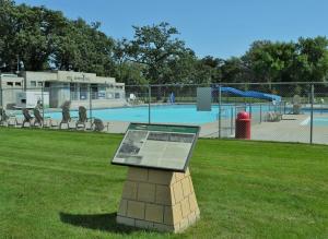 Bazén v ubytování Riverside nebo v jeho okolí