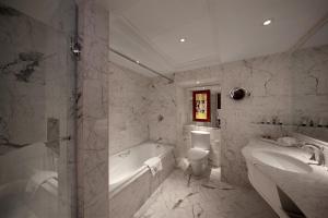 Vannituba majutusasutuses Hotel Royal Macau