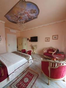Postel nebo postele na pokoji v ubytování FD Luxury rooms