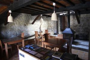 Posezení v ubytování Hotel Rural Llerau