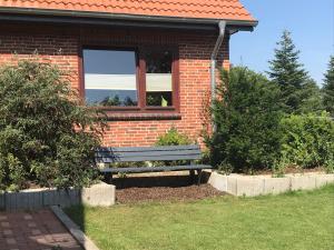 Galeriebild der Unterkunft Ferienhaus im Sandkamp in Westensee + 38 Fotos