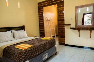 シンガラジャにあるSunrise Lodge & Loungeのギャラリーの写真