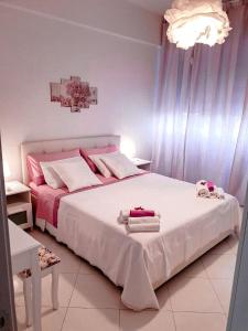 Posteľ alebo postele v izbe v ubytovaní Anchor and Rose + 37 fotografií