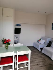TV a/nebo společenská místnost v ubytování Holiday Home Perlica
