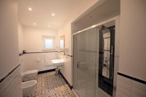 Vannituba majutusasutuses Sui Generis Tropea Luxury Rooms
