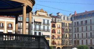 The building in which Az apartmant is located