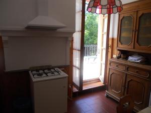 Una cocina o zona de cocina en Il Vecchio Mandorlo