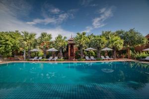 La alberca dentro o cerca de Heritage Bagan Hotel