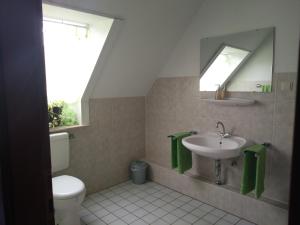 Koupelna v ubytování Gäste Monteurzimmer Haus Südstadt