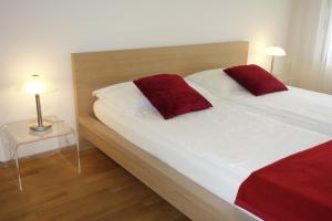 מיטה או מיטות בחדר ב-Exclusive Central Apartment