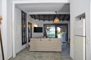 Gallery image of Γεράνι Suite in Ktima Gerostathi in Polykhrono