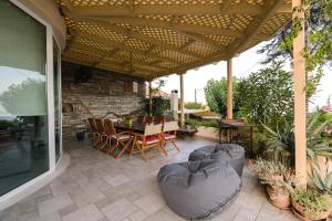 Balkón nebo terasa v ubytování Blue Crystal Villa