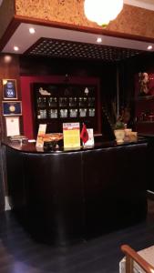 Certificato, attestato, insegna o altro documento esposto da Drini Hotel