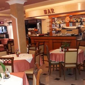 Salone o bar di Drini Hotel