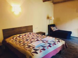 Postel nebo postele na pokoji v ubytování Sno House in Kazbeg