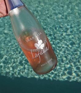 Nápoje v ubytování Laficaia Wine Resort