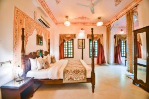 Gallery image of Inder Prakash - Best Lake View Hotel in Udaipur in Udaipur