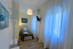 TV a/nebo společenská místnost v ubytování PATTY'S GUESTHOUSE
