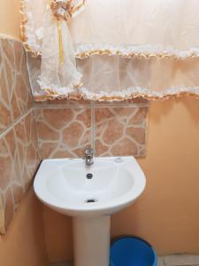 Bilik mandi di Canterbury Self-catering +22 gambar