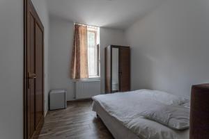 Imagen de la galería de Pavilon Panzió Étterem és Pizzéria, en Gyomaendrőd