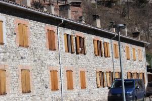 The building in which Az apartmant is located