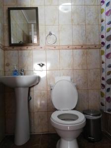 Vannituba majutusasutuses Hostal La Base