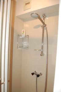 Bilik mandi di Appartement Vivacances côte d'Opale (Ste-Cécile) +48 gambar