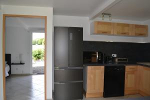 Dapur atau dapur kecil di Le Paddock des Caloges +3 gambar