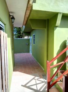 Mynd úr myndasafni af Studios & House with beautiful beach front view í Willemstad