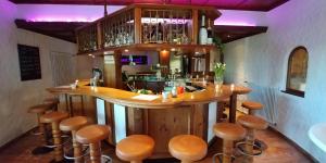 Lounge nebo bar v ubytování Hotel Gerbe