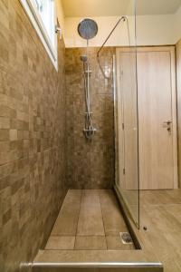 A bathroom at Modern Flat