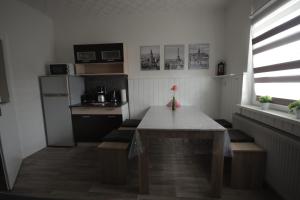 Kuchyň nebo kuchyňský kout v ubytování Ferienwohnung Come Home