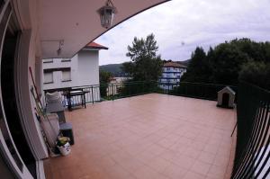Balkón nebo terasa v ubytování APARTAMENTOS URDAIBAI 4
