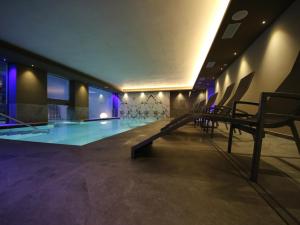 Basen w obiekcie Hotel Concordia lub w pobliżu