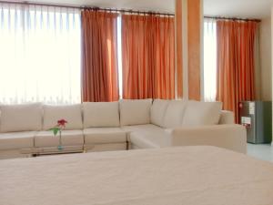 Istumisnurk majutusasutuses HOTEL MAISON FIORI (Centro)