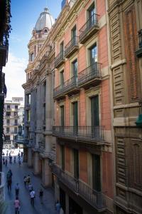 Gallery image of Hostal Excellence in Barcelona