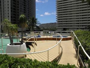 ホノルルにあるTropical Retreat Near Waikiki Beach with Parkingのギャラリーの写真