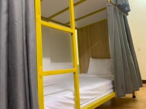 Postel nebo postele na pokoji v ubytování Be's Home & Tours