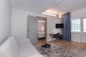 TV i/ili multimedijalni sistem u objektu Rannahotell