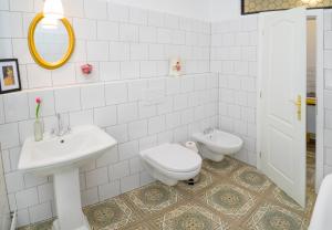 Koupelna v ubytování Boutique Apartments U Rolanda, Mikulášské náměstí