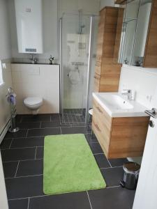 Kúpeľňa v ubytovaní Ferienwohnung Schmied 2