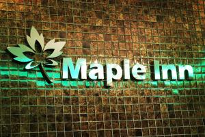 Certifikát, hodnocení, plakát nebo jiný dokument vystavený v ubytování Maple Inn