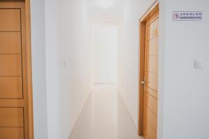 班达楠榜RedDoorz Syariah near Pahoman Stadium Lampung的相册照片