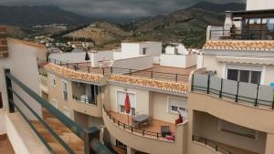 widok z balkonu budynku w obiekcie Ferienwohnung Tropical w mieście La Herradura